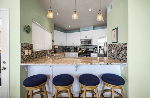 Hollywood House | 3441O Mollies by the Sea