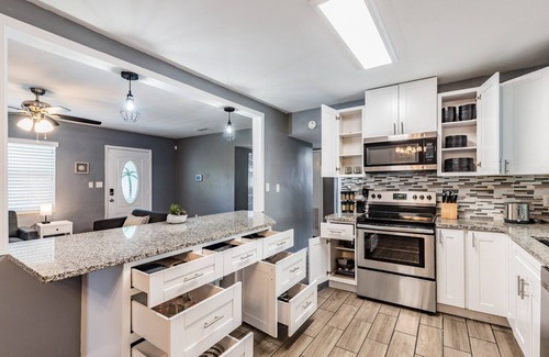 Largo House | 3442 Azalea Pl Summar