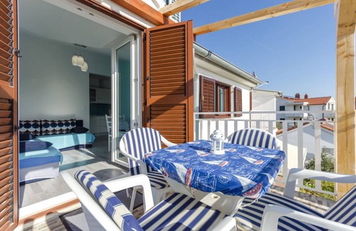 Srima Apartment | 35 m² Apartment ∙ 1 bedroom ∙ 4 guests