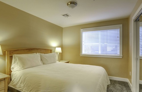 Downtown House | 361 A Hinds 4 Bedroom Townhouse by RedAwning