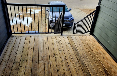 Dawson Creek House | 3BR, 2.5BA, Keyless Entry, Netflix, Disney+, Prime