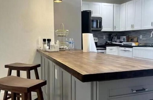 Flagler Village House | 3br House. 10 Min to Beach