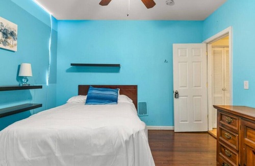 Bridgeport Apartment | 3BR near Yale New Haven/Bridgeport