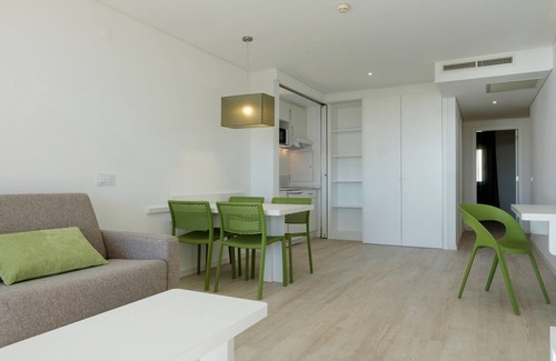 Olhos D'Agua Apartment | 3HB Falésia Garden