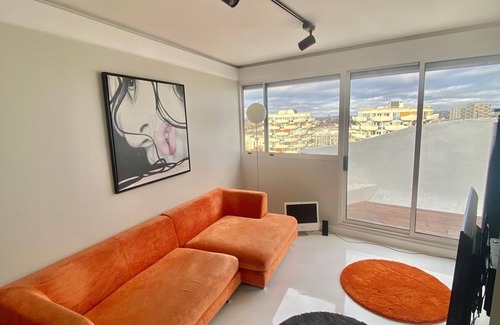 Breche - Prefecture Apartment | 3pieces "arty" au 14eme et Dernier Étage - Vue Paris Panoramique