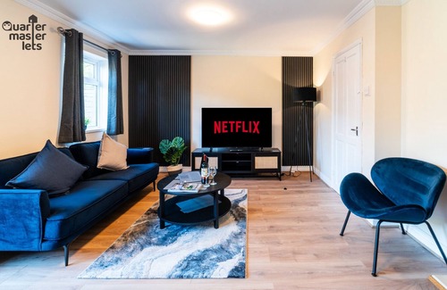 Warwick House | 3x Bedroom House (Sleeps 6x)