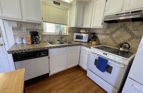 Briarcliff House | 4/2 by Marina, Near Wineries, Grill, WiFi, View