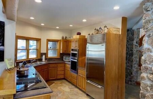 Beaver Creek House | 4/5 Bed 6 ba + loft ski in/out w/amazing views!