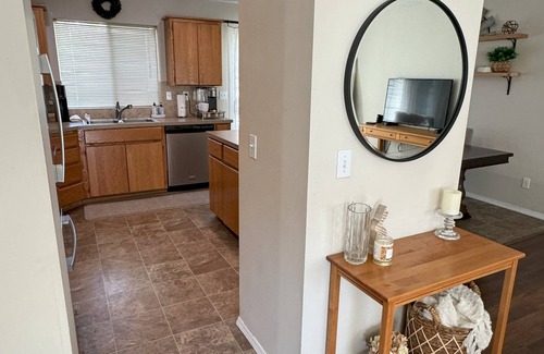 Fairwood House | 4-bed 2.5 bathroom in North Spokane with fitness room, WiFi, AC