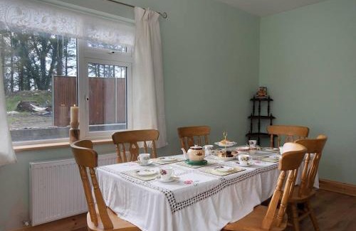 Carrigaholt House | 4 Bed in Carrigaholt oc-ii15582