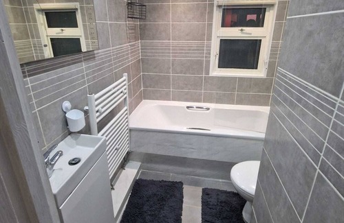 Flamborough Cabin | 4-Bed Lodge in flamborough Bridlington sleeps 8