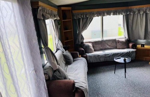 Skegness Other | 4-bed Seaside Caravan Free Wifi Pet Frie