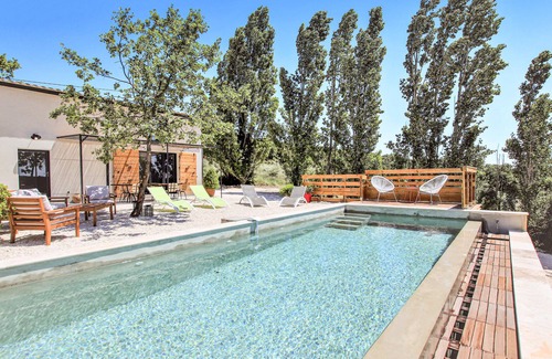 La Garde-Adhemar House | 4 bedroom accommodation in La Garde Adhémar