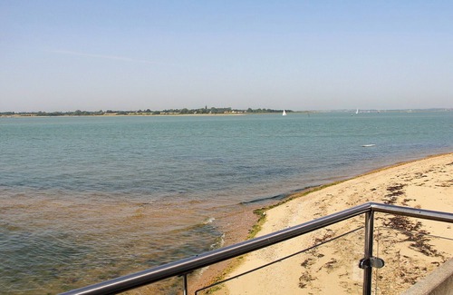 Colchester Cottage | 4 bedroom accommodation in Point Clear Bay