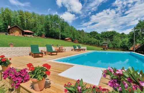 Novi Marof House | 4 bedroom accommodation in Novi Marof