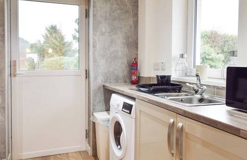 Carradale Cottage | 4 bedroom accommodation in Carradale East, near Campbeltown