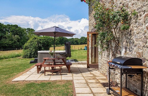 Hatherleigh Cottage | 4 bedroom accommodation in Monkokehampton, near Okehampton