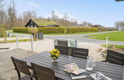 Pøt Strandby House | 4 bedroom accommodation in Juelsminde