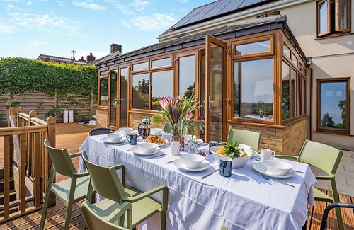 Llanelli Cottage | 4 bedroom accommodation in Llanelli