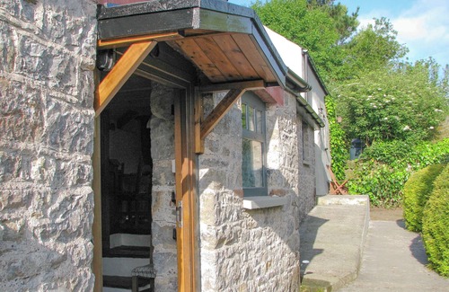 Stackpole Cottage | 4 bedroom accommodation in Valast Hill, near Stackpole