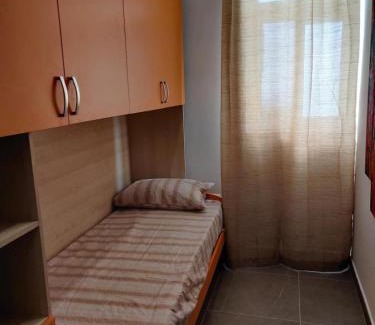 Qawra Apartment | 4 bedroom apt 5 mins away from beach and amenities