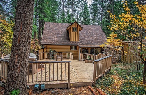 Trinity Center Cabin | 4-bedroom cabin in fabulous Trinity Center