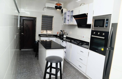 Ofin House | 4 Bedroom Fully Detached Duplex in Lekki, Lagos