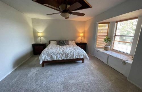 Mineral Wells House | 4-bedroom home with gorgeous view