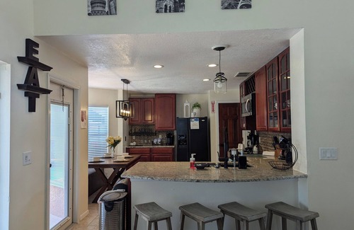 Lindfields House | 4-bedroom house in brilliant Kissimmee with AC