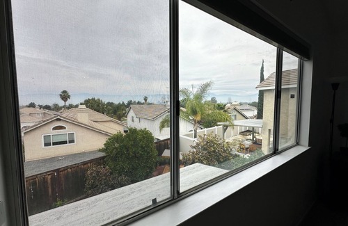 Loma Linda House | 4-bedroom house in Loma Linda on quiet Cul-de-sac, perfect for Families