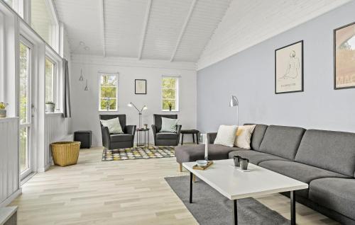 Agger House | 4 Bedroom Lovely Home In Vestervig