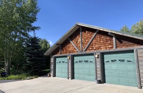 Jackson Hole House | 4 Bedroom Mountain Paradise with Grand Teton Views