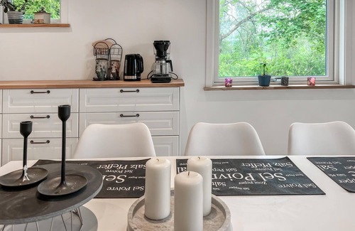 Vastra Amtervik House | 4 bedroom nice home in Aplungsåsen