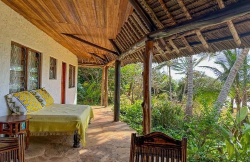 Msambweni House | 4-bedroom Sansuri Msambweni Beach House
