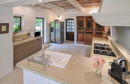 Lagnes House | 4 bedroom stunning home in Lagnes