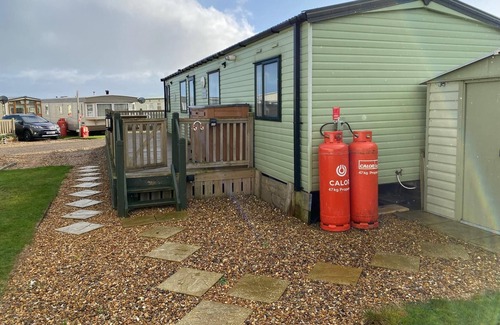 Lowestoft House | 4 berth caravan with decking at North Denes in Suffolk ref 40167ND