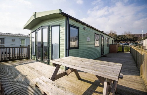 Lowestoft House | 4 berth caravan with decking at North Denes in Suffolk ref 40167ND