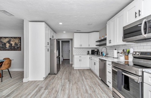 Ocala House | 4 BR/2 BA, HEATED Pool, Split Floor Plan, King Suite, W/D, Garage & Yard