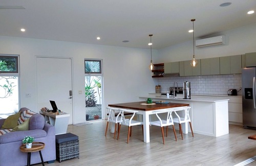 Potrero Ski Chalet | 4-BR House near to Beach (5-min-walk) | Pool, BBQ - Casa Arribada