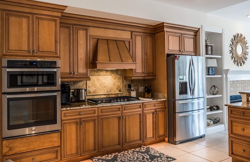 Coquina Sands House | 4 BR LUXURY ESTATE POOL HOME. Pet friendly. Minutes to Beach. Sleeps 10