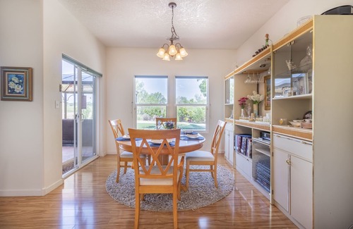 Santa Fe House | 4 BR Resort-Style Living on Santa Fe Country Club! Entire Large Home- Lt!Bright!