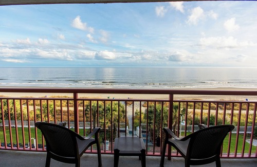 Myrtle Beach Hotel | 4 Family-Ready Rooms with Stunning Ocean Views and Walkable Attractions