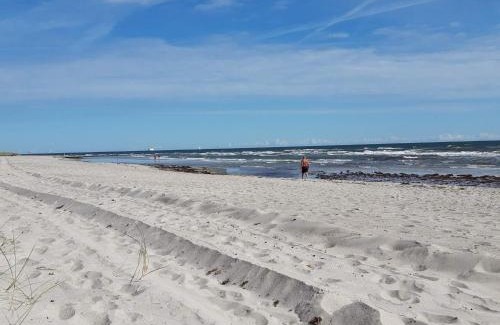 Grena Strand House | 4 person holiday home in Grenaa-By Traum