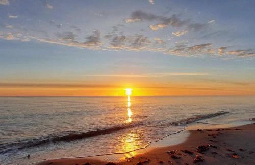 Grena Strand House | 4 person holiday home in Grenaa-By Traum
