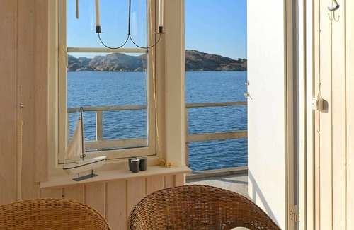 Skaerhamn House | 4 person holiday home in SKÄRHAMN