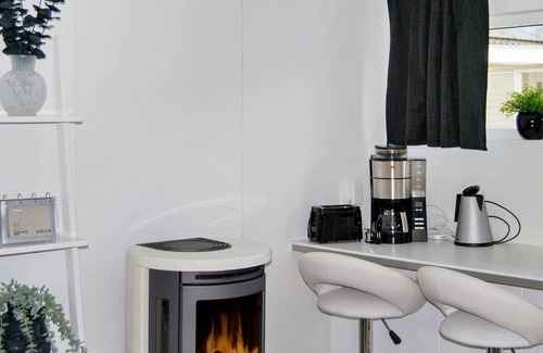 Sandskogen House | 4 person holiday home in LÖDDEKÖPINGE