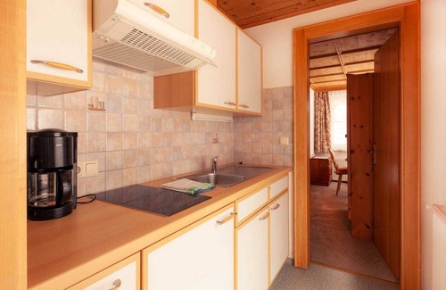 Mathon Apartment | 4 persons 2 double rooms, No. 103 & 104 - Edelweißhof, Mathon