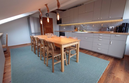 Suedvorstadt Apartment | 4-room flat in Dresden-Südvorstadt, in the loft (2nd top floor), 2 bedrooms with