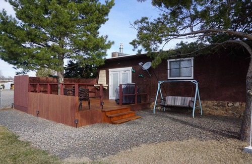 Fruita House | 4 Separate Beds and Queen Pull Out - You Will Want to Stay on This Working Farm