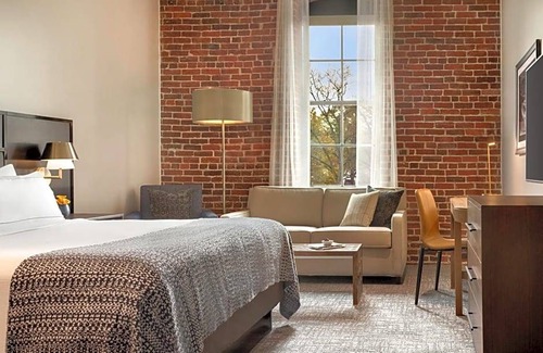 Lititz Hotel | 4-Star Hotel ∙ The Wilbur Lititz, Tapestry Collection By Hilton